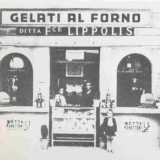 ...una piccola costruzione con un�insegna che recita �Gelati al forno. Ditta F.ce Lippolis�